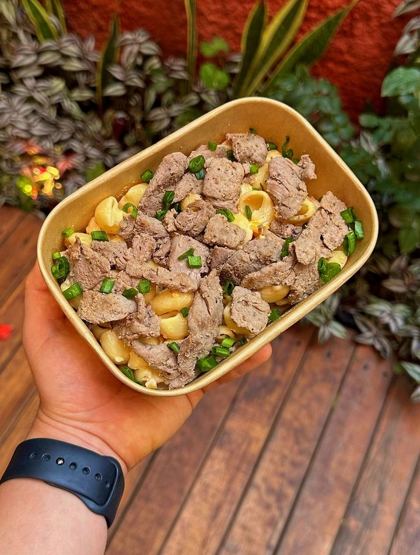Mac and Cheese con Arrachera